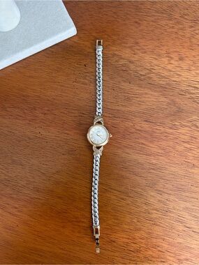 Anne Klein Vintage Two-Tone Women’s Wrist Watch Quartz Gold/Silver Tone
